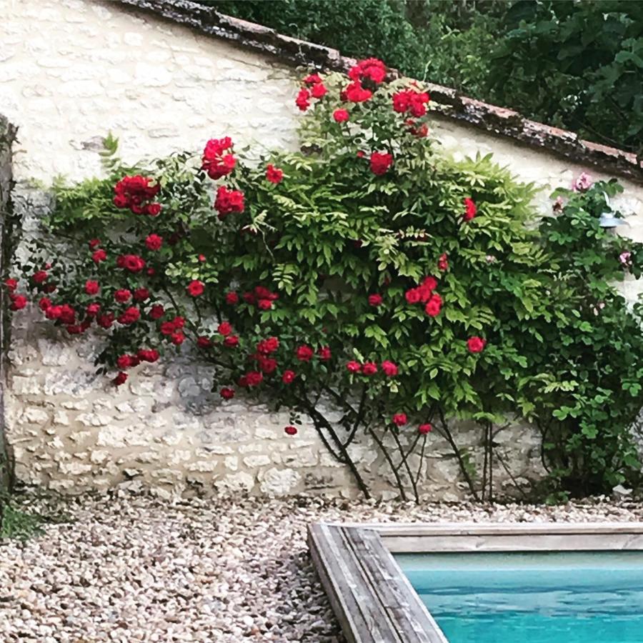 Les Galineaux Villa La Roquille Exteriör bild