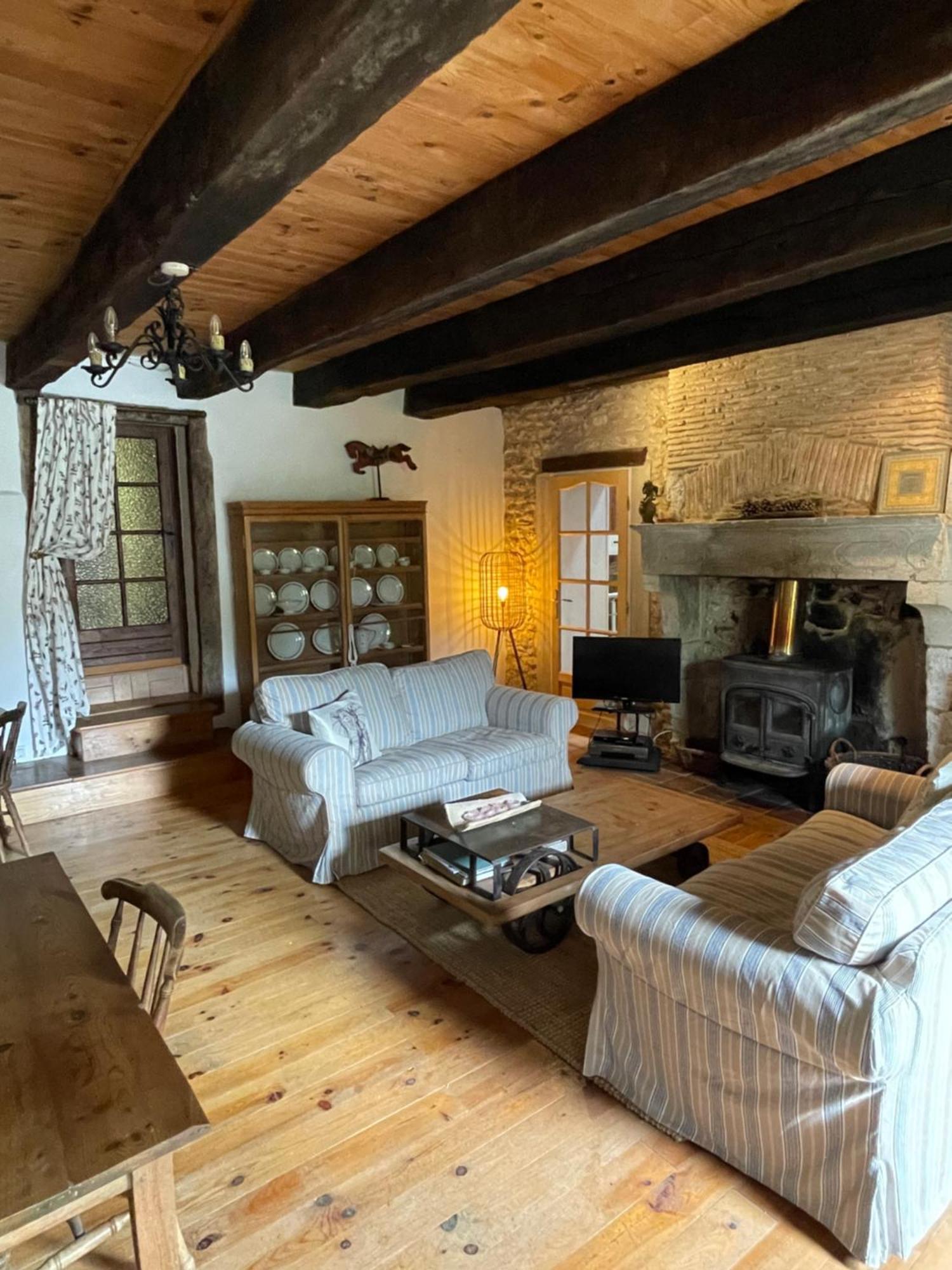 Les Galineaux Villa La Roquille Exteriör bild